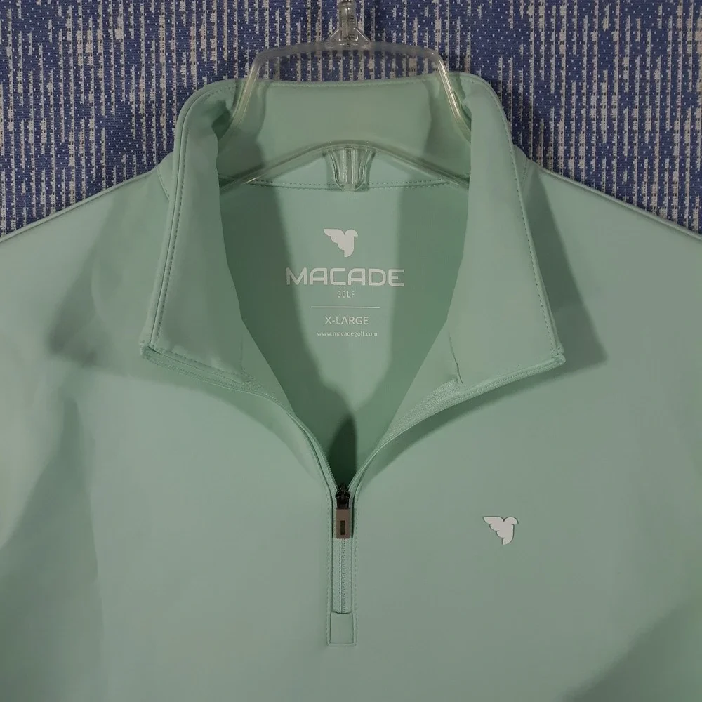 Macade Golf Sweatshirt Mens XL (Fits Medium) Slim Fit 1/4 Zip Performance Preppy